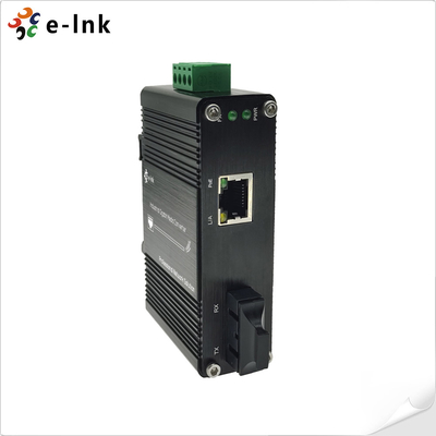 मिनी इंडस्ट्रियल 100BASE-FX से 10/100BASE-T 60W PoE++ मीडिया कन्वर्टर