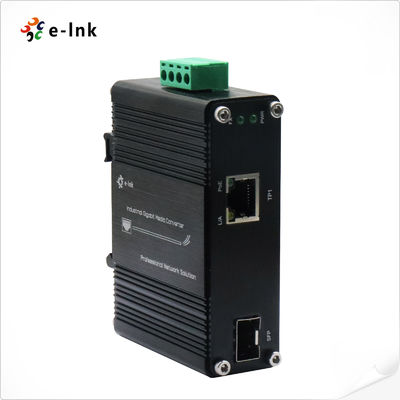 quality मिनी इंडस्ट्रियल 100/1000BASE-X SFP से 10/100/1000BASE-T 30W PoE+ मीडिया कन्वर्टर factory