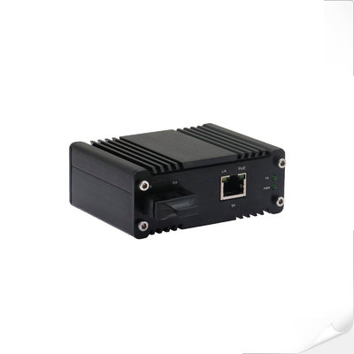 मिनी इंडस्ट्रियल 1000BASE-X से 10/100/1000BASE-T 90W PoE++ मीडिया कन्वर्टर